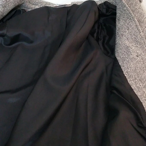 HERMAN KAY VINTAGE HERRING BONE WOOL PEA COAT - Picture 7 of 8